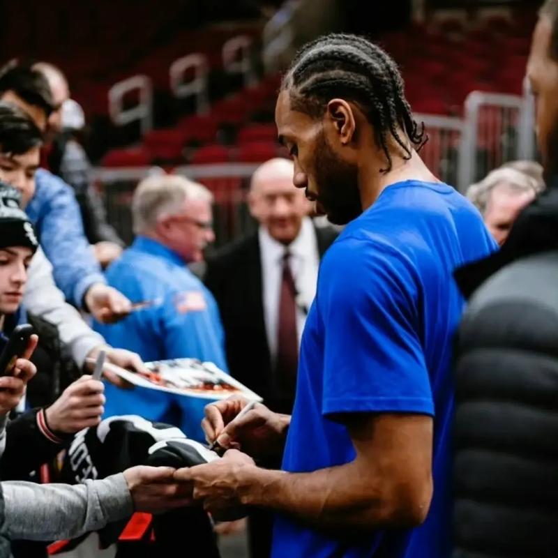 英超积分榜：曼城暂升二桑德兰仍高歌 纽卡超曼联红军（英超积分榜：曼城暂列第二，桑德兰延续强势，纽卡反超曼联与利物浦）