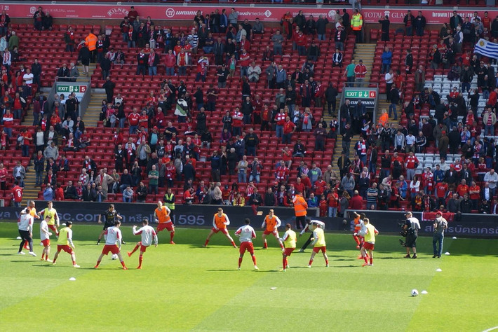 还是没吸取教训，阿劳霍两年半内第四次染红（教训仍未汲取，阿劳霍两年半内第4次被红牌罚下）