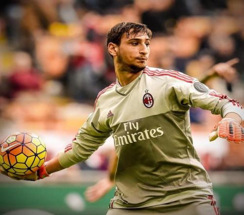 卡登的康复之路：从病痛中重获新生（从病痛到新生：卡登的蜕变之旅）