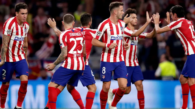 记者：拜仁和于帕梅卡诺基本谈妥新合同，只差解约金条款（记者：拜仁与于帕梅卡诺新合同基本谈妥，解约金条款尚待敲定）