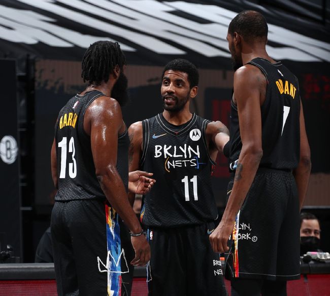 非洲杯半场：双方均破门乏术，布基纳法索0-0赤道几内亚（非洲杯半场战报：布基纳法索与赤道几内亚互交白卷）