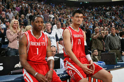 世体：特狮不想放弃在巴萨合同，但也静观其变未关闭离队大门（世体：特尔施特根倾向履行巴萨合同，但仍不排除离队可能）