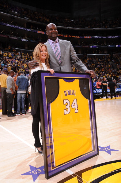 意甲争冠进入胶着阶段（意甲夺冠之争进入白热化）