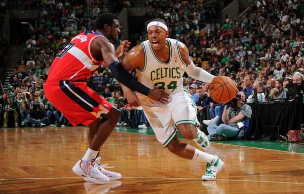 罗马诺：十多家俱乐部对梅努感兴趣；阿莫林不想看到阵容短缺（罗马诺：十余家俱乐部有意梅努；阿莫林不愿出现阵容短缺）