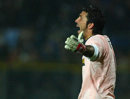 罗马诺：尤尔曼德不是尤文冬窗目标，球员不会在1月离开葡体（罗马诺：尤尔曼德非尤文冬窗引援目标，1月不会离开葡体）