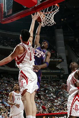 中新网：2025“喀什杯”16队参与角逐，赛事总奖金226万元（中新网：2025年“喀什杯”16支球队参赛，总奖金达226万元）