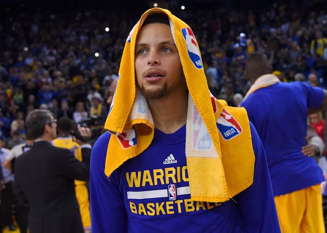 马拉多纳之子力挺孔蒂：他是足球史上最具冠军底蕴的教练之一（马拉多纳之子站台孔蒂：他是足坛最具冠军气质的名帅之一）