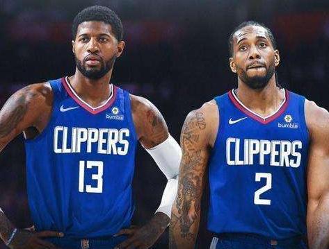 白宫发言人：特朗普将出席在华盛顿举行的世界杯抽签仪式（白宫称特朗普将出席华盛顿举行的世界杯抽签仪式）