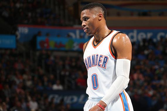 科摩罗球星在长途跋涉后称赞巴黎圣日耳曼学院“很多优秀球员”（科摩罗球星远赴而来，盛赞巴黎圣日耳曼青训营：人才济济）