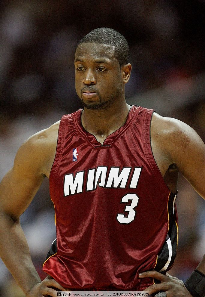 被指过度使用塞内加尔国脚致其受伤，小法社媒遭该国球迷围攻（被质疑过度征用塞内加尔国脚致伤，小法社媒账号遭该国球迷涌入声讨）