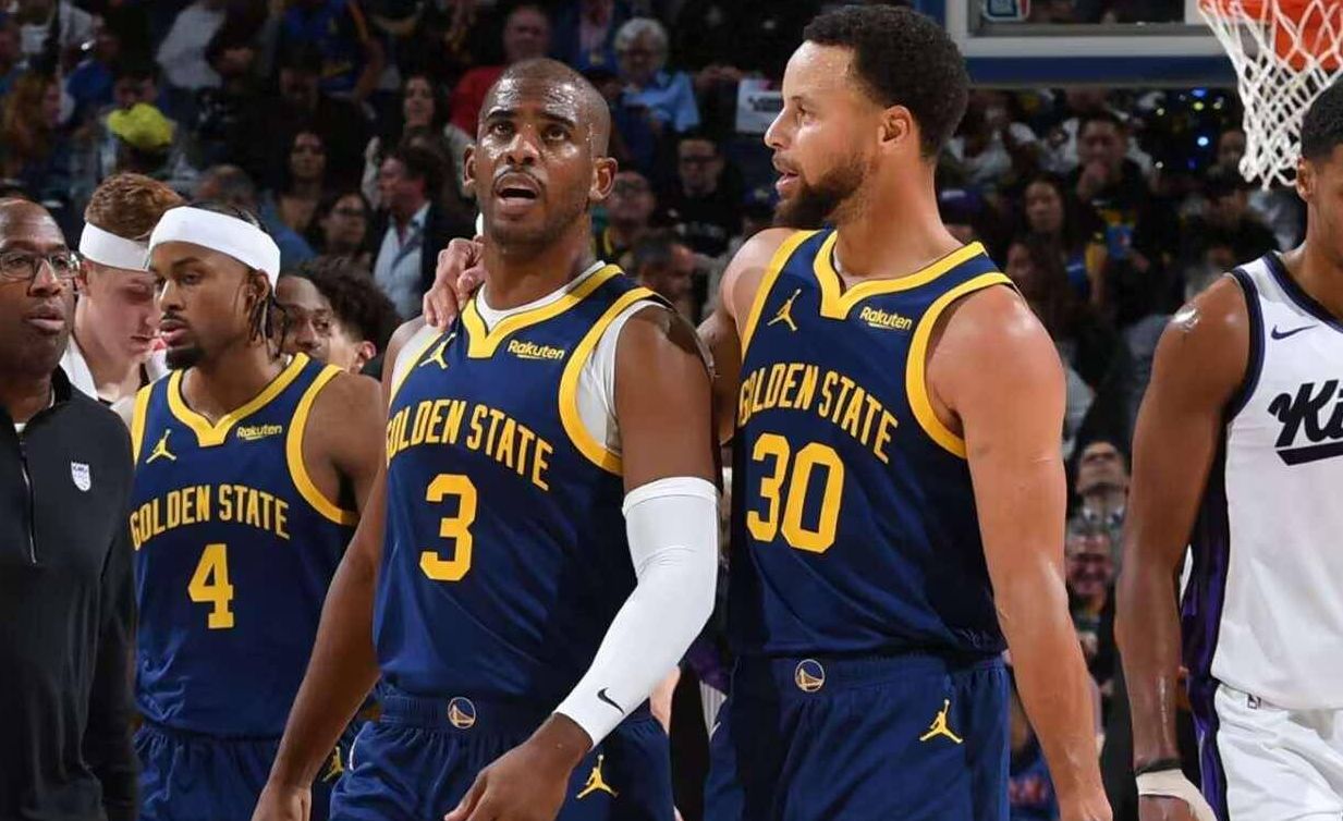 记者：米兰总价800万欧报价门将雨果·索萨，被科林蒂安拒绝（记者：米兰出价800万欧求购门将雨果·索萨，遭科林蒂安回绝）