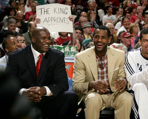 战旧主状态一般！徐昕3中2&6罚3中得到7分5板（面对老东家表现平平：徐昕投篮3投2中、罚球6罚3中，拿下7分5篮板）